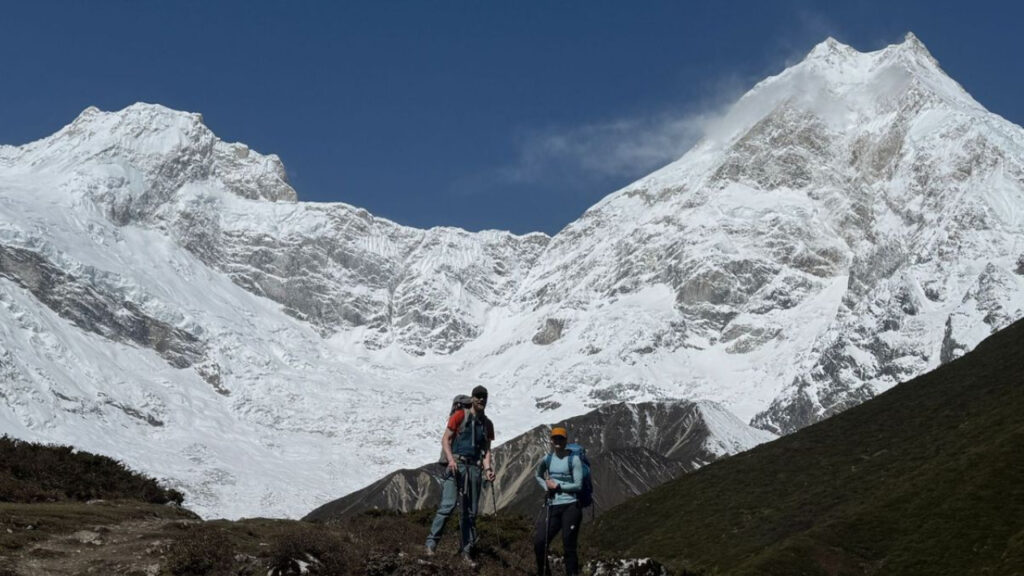 Manaslu mountain view during trekking route
