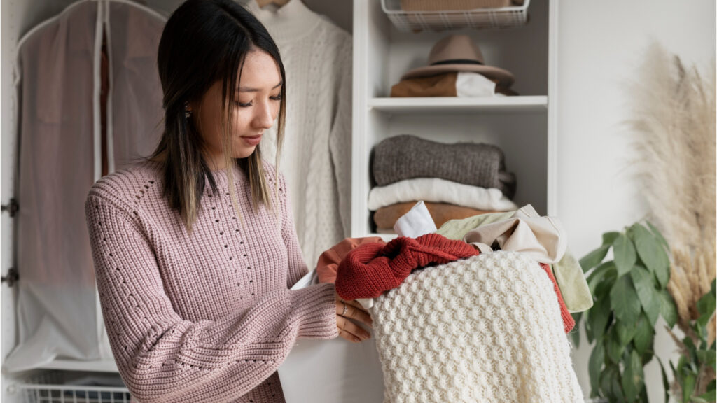 Organized closet with basic fashion pieces